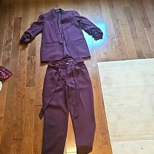 EXPRESS maroon/Burgundy pant suit XS coat 2R pants